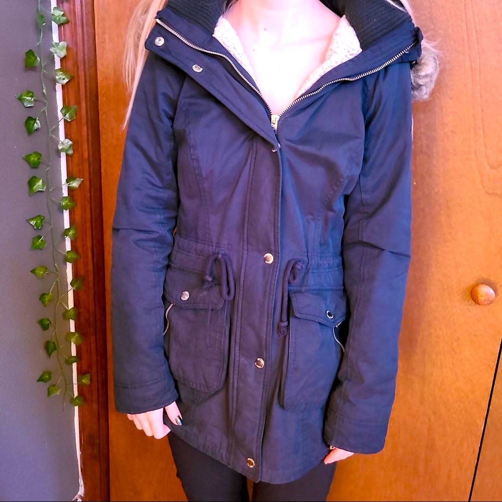 Hollister girls winter Sherpa coat